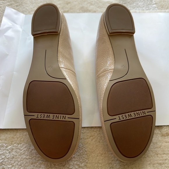 Nine West flats / shoes - Picture 3 of 3